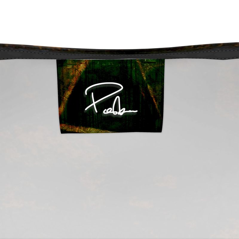 Trace of Touch Tank – Marked by Presence, Moved by Memory 2366410_3_3d_e0c0de8a-30eb-4cb7-a592-b75588229bba